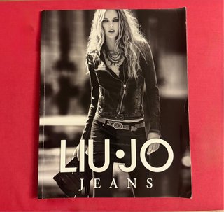 Catalogo Liu Jo Jeans anno 2010
