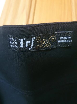 Vestido Zara Negro Plumas