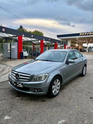 Mercedes-Benz Clase C 2010