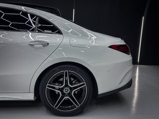 Mercedes-Benz Clase CLA AMG NIGHT