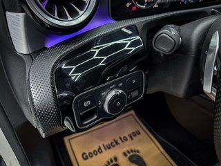 Mercedes-Benz Clase CLA AMG NIGHT
