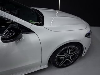 Mercedes-Benz Clase CLA AMG NIGHT