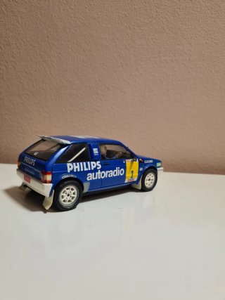 Scalextric SEAT Ibiza Autoradio