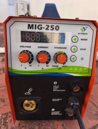 Soldadora HITBOX MIG-250