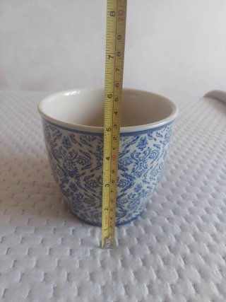 Vaso ceramica bianco e blu decorato