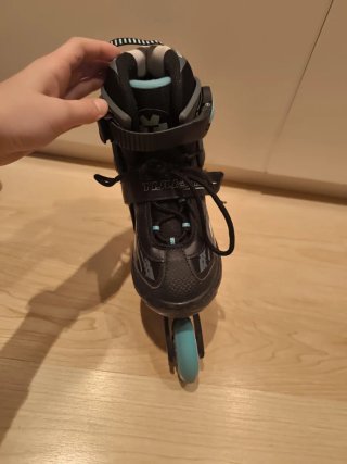 PATINES EN LÍNEA AJUSTABLES TALLA 33-37 + BOLSA