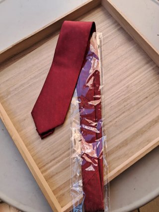 Corbata burdeos 8cm
