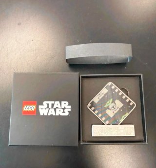 Lego Star Wars GWP Insignia Mando y Grogu