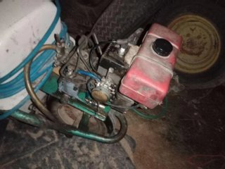 Carretilla sulfatadora 100L