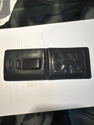 Cartera Fossil Negra Cuero