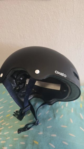 Casco y protecciones patines en línea con facturas