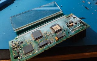 Reparación pantalla LCD Citroën y Peugeot