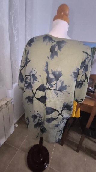 Blusa/camiseta mujer flores manga corta