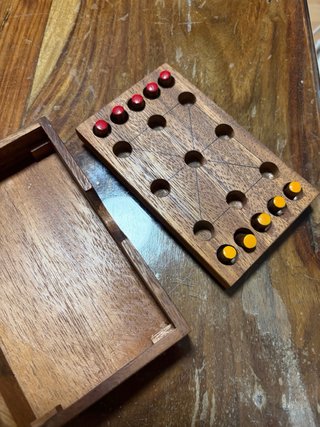 Juego de mesa de madera