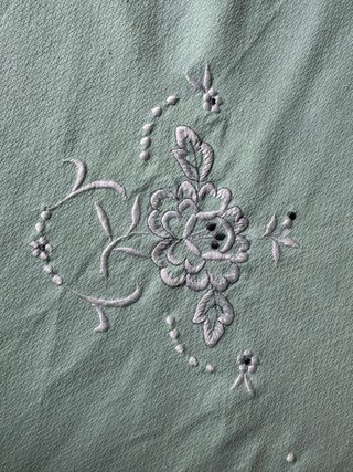 Mantel y servilletas bordados Zara Home