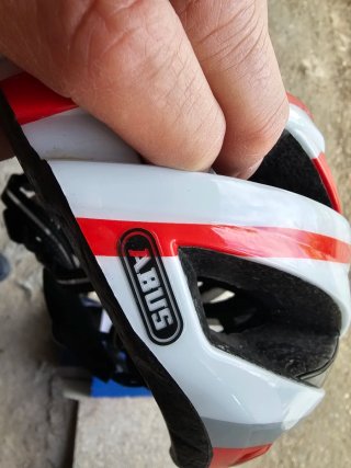 Capacete Ciclismo/BTT Abus