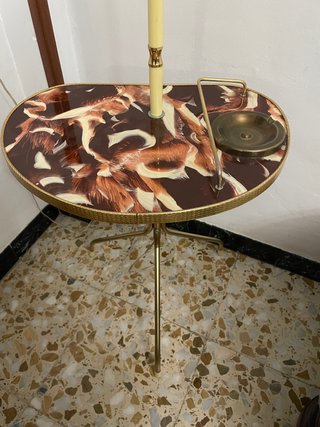 Lámpara de pie con mesa vintage