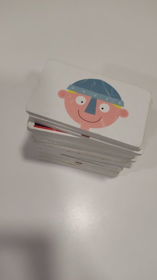 Juego de personajes infantiles para baño - espuma