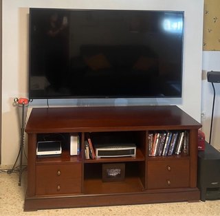 Mueble TV madera nogal