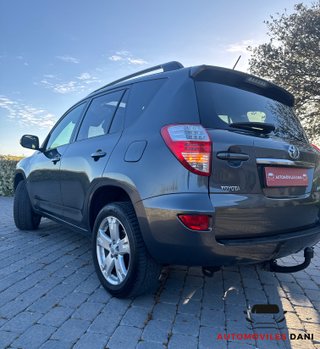 TOYOTA RAV4 EXECUTIVE 177CV FULL EXTRAS