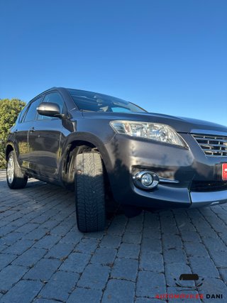 TOYOTA RAV4 EXECUTIVE 177CV FULL EXTRAS