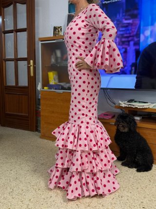 Vestido de gitana rosa lunares