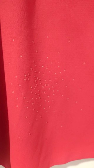Traje de pantalón rojo