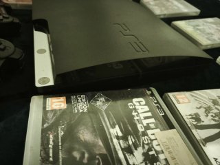 Consola PS3 Negra con 2 Mandos y Juegos