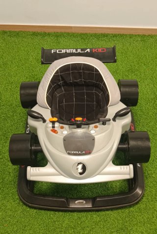 Tacatá Bebé Jane Formula 1