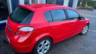 Opel Astra 2004