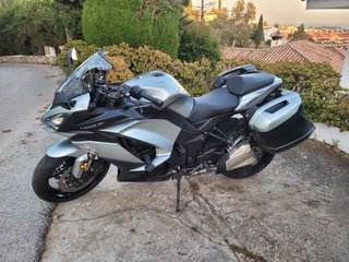 Kawasaki Z1000SX 2018 - 13.500 km