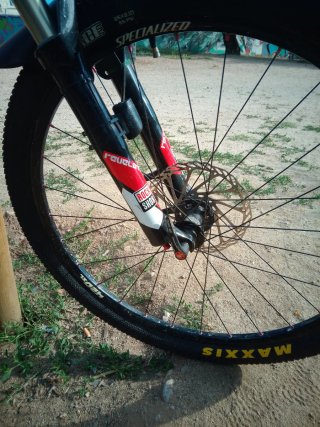 Bicicleta de Montaña Roja