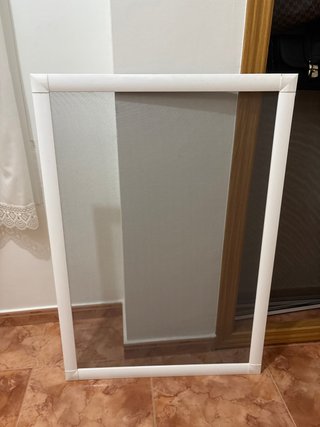 Mosquitera blanca para ventana corredera