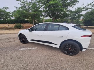 Jaguar I-Pace HSE garantia Jaguar. Negociable