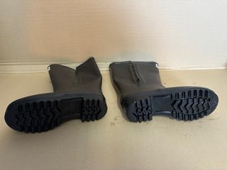 Botas de agua forradas con borrego