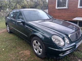 Mercedes-Benz Clase E 2004