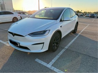 Tesla Model X 2023