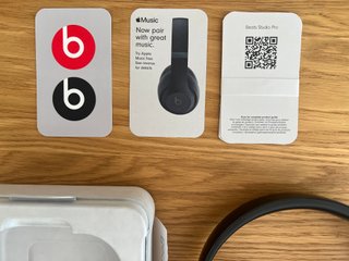 Beats Studio Pro Negro