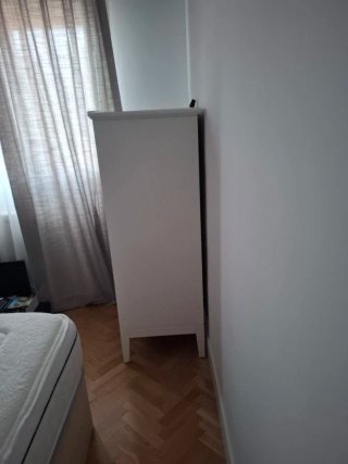 Cómoda Idanas Blanca en perfecto estado.