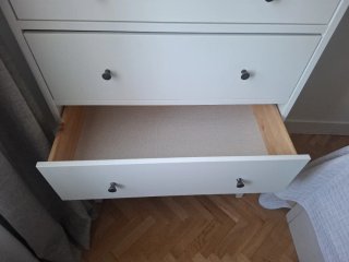 Cómoda Idanas Blanca en perfecto estado.