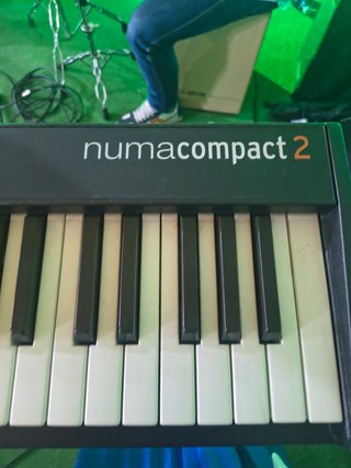 Teclado Studiologic Numa Compact 2 - 88 teclas