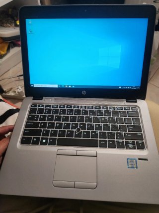 Ordenador HP i7 Plata