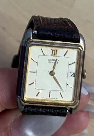 SEIKO VINTAGE 1983 Tank Gold SGP