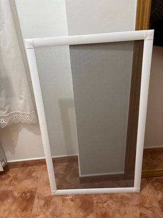 Mosquitera blanca para ventana corredera