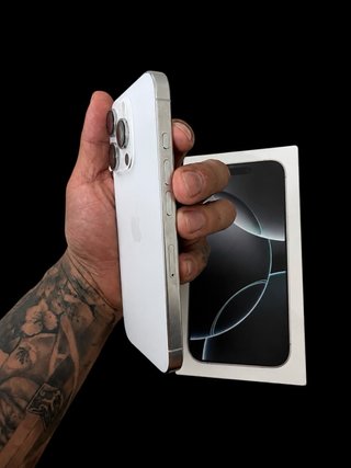 iPhone 16 Pro
