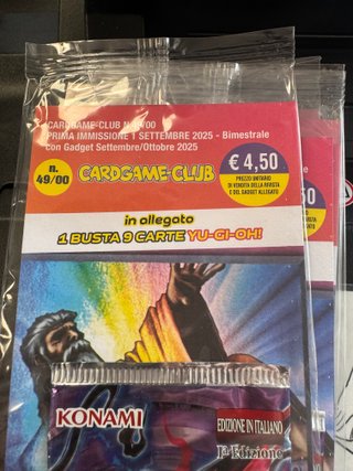Bustina Yu-Gi-Oh! Spettri dell'Ombra (9 Carte)