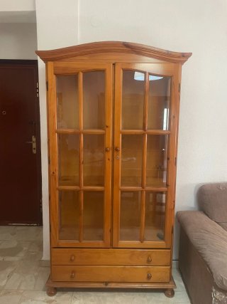Mueble rústico madera y cristal