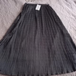 Falda plisada gris talla única
