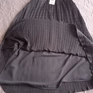 Falda plisada gris talla única