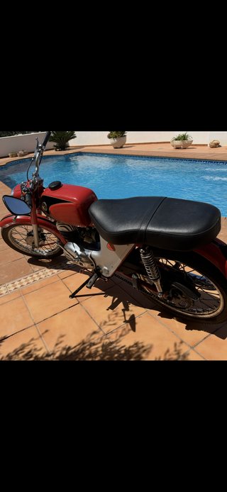 Bultaco Junior 74 Roja